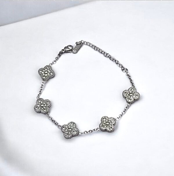 Liam clover bracelet