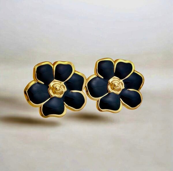 Fiona Earring (Black)