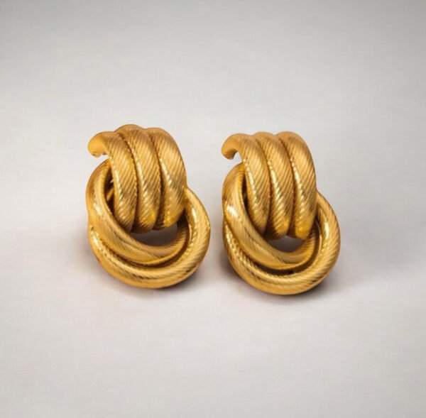 Ruby Earring