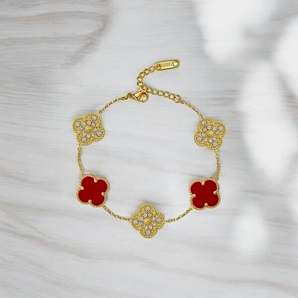 Lila Zircon clover bracelet