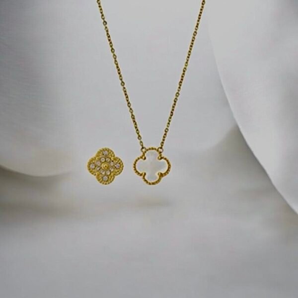 Gianna zircon clover necklace