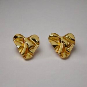 Maeve lovely earring